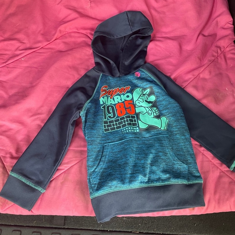 Mario Hoodie Like New